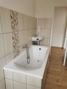 Eladó Lakás 2800 Tatabánya 