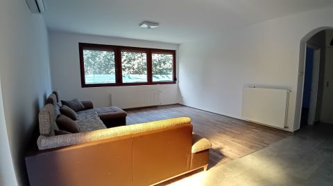 Eladó Ház 8600 Siófok Kiliti kedvelt részén 2 szintes, összkomfortos családi ház