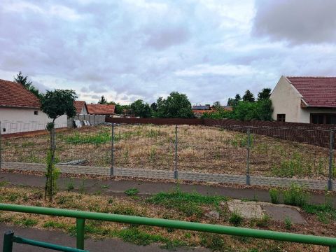 Eladó Telek 5600 Békéscsaba , 5600 Békéscsaba, Belváros