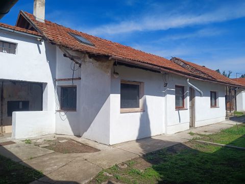 Eladó Ház 5600 Békéscsaba 