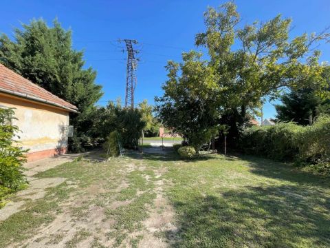 Eladó Telek 2317 Szigetcsép 