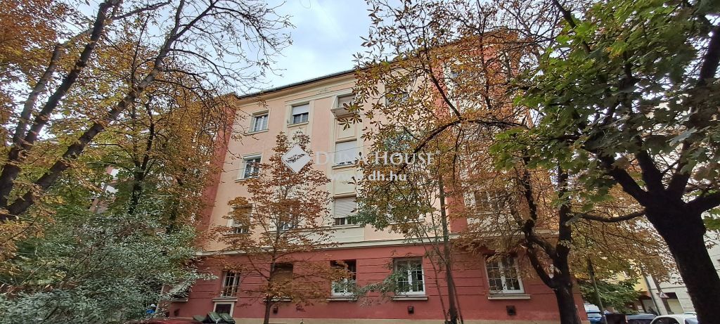 For sale Flat Budapest III. kerület, 