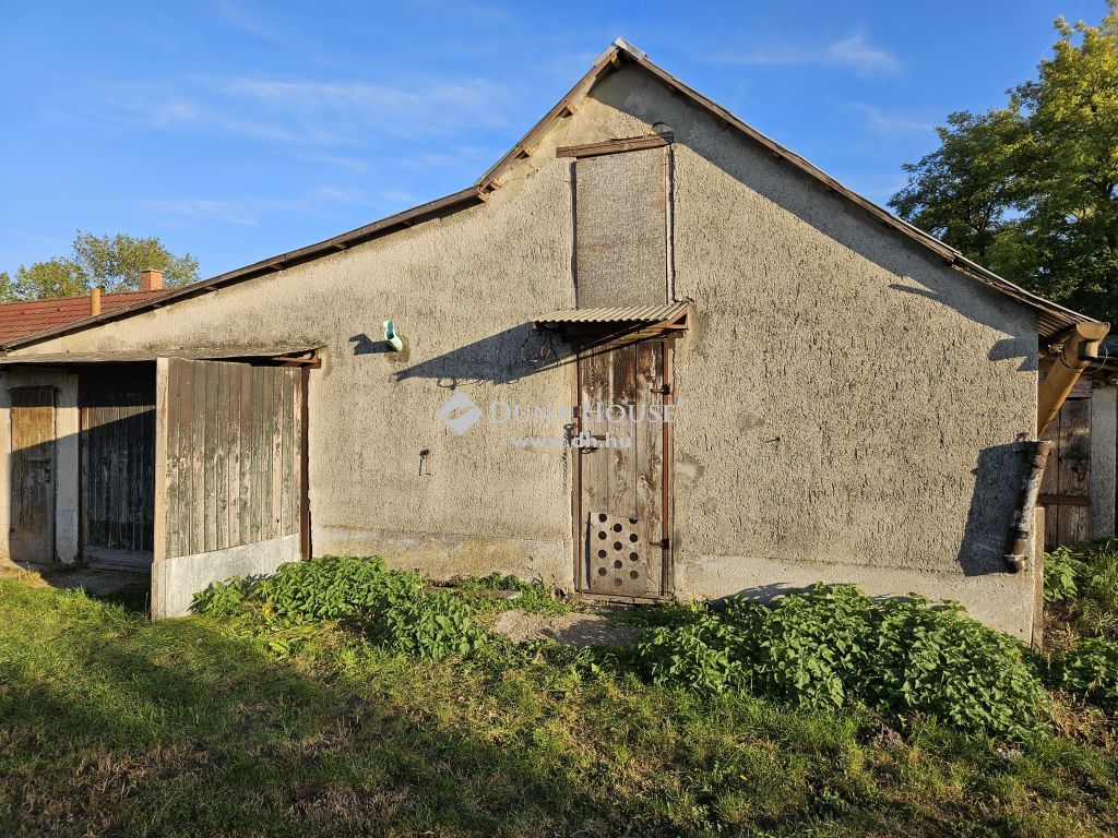 2945 Tárkány — 1/22
