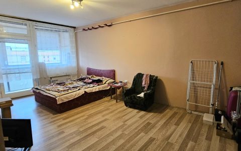 Kiadó Lakás 7636 Pécs 