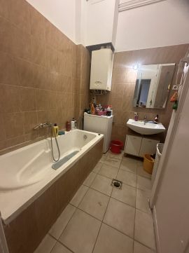 Eladó Lakás 1105 Budapest 10. kerület , Csajkovszkij parkhoz közel eladó egy 3 szobás, 1.em-i lakás