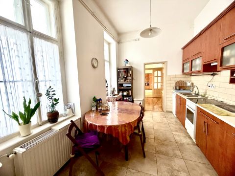 Eladó Lakás 1088 Budapest 8. kerület , Palota negyed