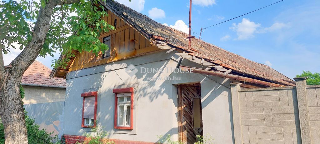 5940 Tótkomlós , Vasútállomástól pár perc sétányira, cirkófűtéses — 1/13