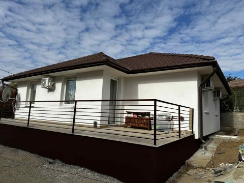 Eladó Ház 8660 Tab Épülő otthon, épülő jövő! Legyél az első lakója!