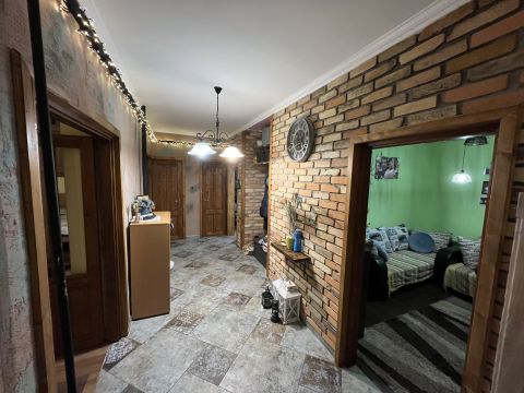 Eladó Ház 2431 Perkáta , Kutyaiskola közelében
