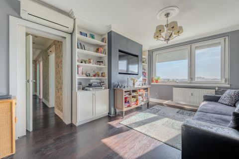 Eladó Lakás 1039 Budapest 3. kerület 