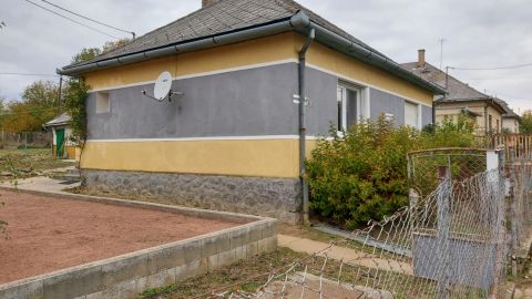 Eladó Ház 7212 Kocsola 