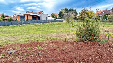 Eladó Telek 8220 Balatonalmádi Balatomalmádi "Rózsadombján"