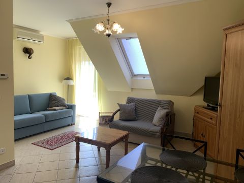 Eladó Lakás 4200 Hajdúszoboszló 