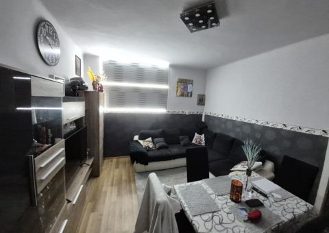 Eladó Lakás 1041 Budapest 4. kerület 