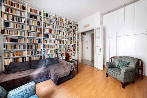 Eladó Lakás 1027 Budapest 2. kerület Szép állapotú napfényes lakás a Szász Károly utcában