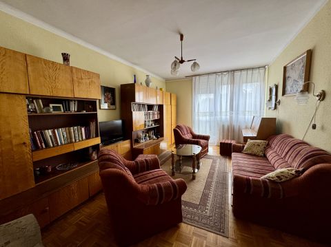 Eladó Lakás 1214 Budapest 21. kerület 