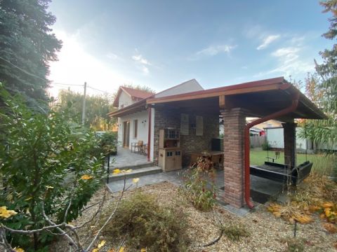 Eladó Ház 6098 Tass 