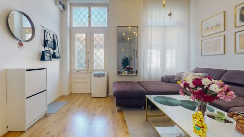 Eladó Lakás 1051 Budapest 5. kerület 