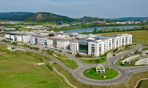 Eladó Lakás 2051 Biatorbágy 