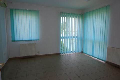 Eladó Lakás 2475 Kápolnásnyék 