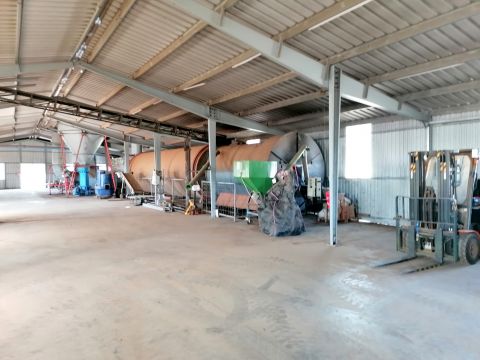 Eladó Ipari 4336 Őr Belterület