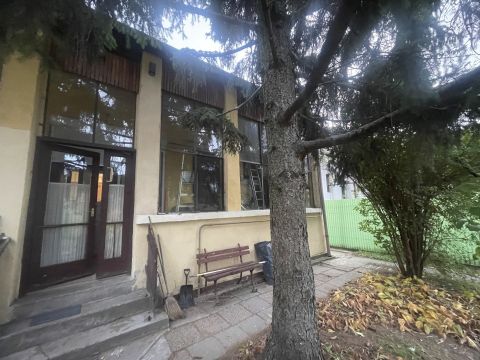 Eladó Ház 1153 Budapest 15. kerület 