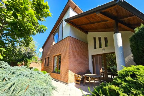 Eladó Ház 9026 Győr RÉVFALU SZÍVÉBEN