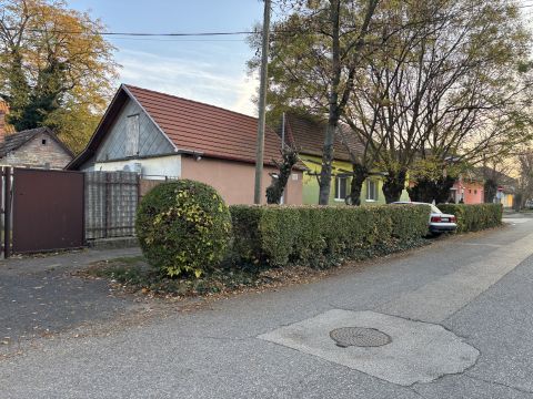 Eladó Ház 6090 Kunszentmiklós 