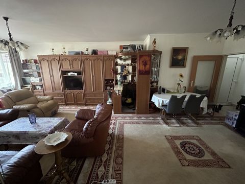 Eladó Lakás 4400 Nyíregyháza Nyíregyháza Luther utca