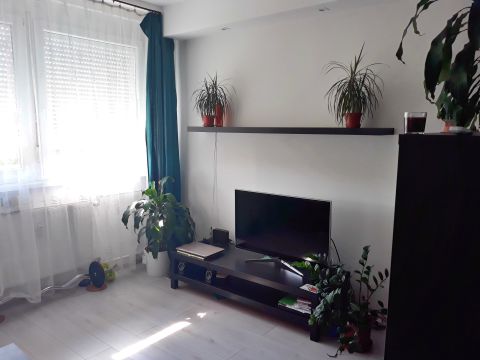 Eladó Lakás 1108 Budapest 10. kerület 