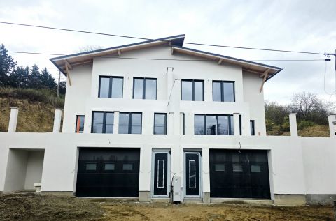 Eladó Ház 2144 Kerepes , Kerepes - Szilasliget