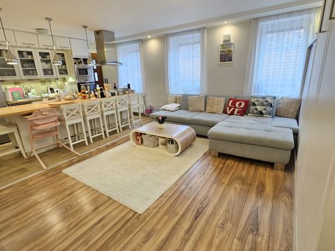 Eladó Lakás 1092 Budapest 9. kerület 