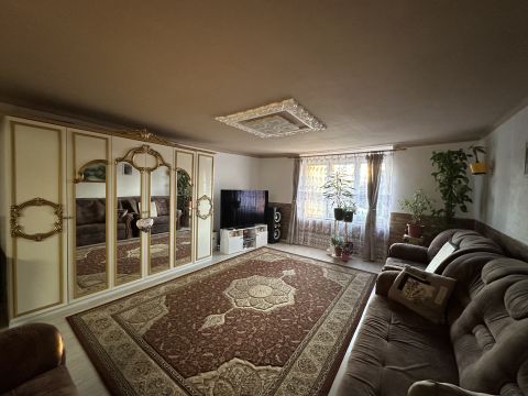 Eladó Ház 6000 Kecskemét Muszályban 2 és fél szobás szép állapotú családi ház