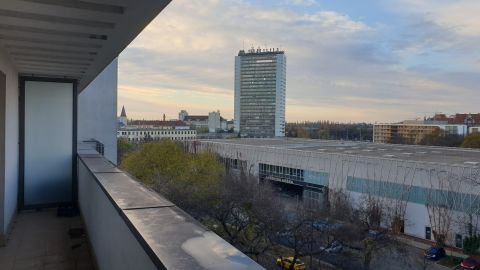 Eladó Lakás 1086 Budapest 8. kerület , NAPPALI + KÉT HÁLÓS ERKÉLYES LAKÁS EGYETEMEKNÉL