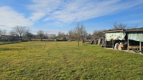 Eladó Telek 9221 Levél , Vasút utca 