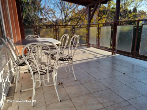 Eladó Ház 8172 Balatonakarattya 