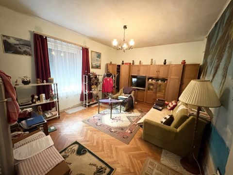 Eladó Lakás 8887 Bázakerettye , Bázakerettye kápolna