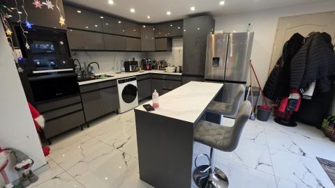 Eladó Ház 2740 Abony Nincs utca