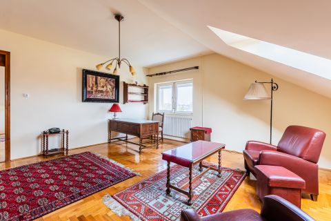 Eladó Lakás 1163 Budapest 16. kerület 