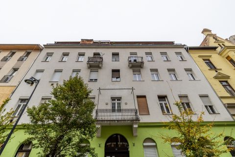 Eladó Lakás 1085 Budapest 8. kerület 