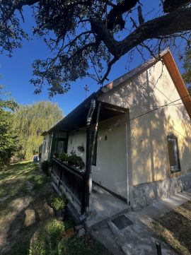 Eladó Ház 2528 Úny 