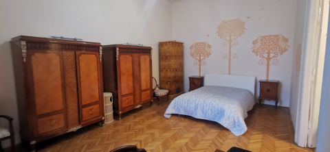 Eladó Lakás 1132 Budapest 13. kerület Újlipótváros közkedvelt utcájában.