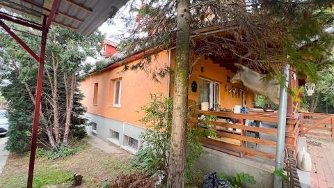 Eladó Ház 2113 Erdőkertes 