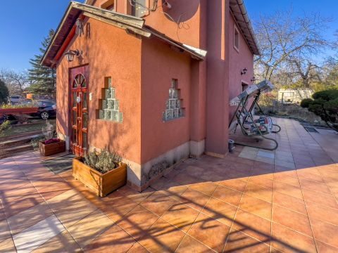 Eladó Ház 2038 Sóskút 