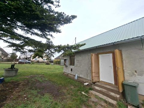 Eladó Ház 2465 Ráckeresztúr , 2465 Ráckeresztúr, Családi házas