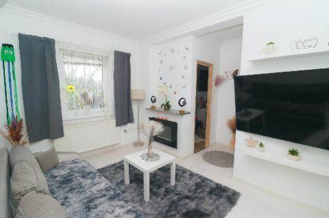 Eladó Ház 2316 Tököl , 2316 Tököl, Központhoz közel