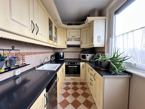 Eladó Lakás 1214 Budapest 21. kerület 