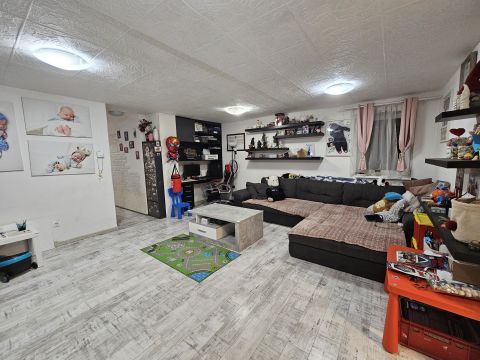 Eladó Ház 2015 Szigetmonostor Családi ház Surányban