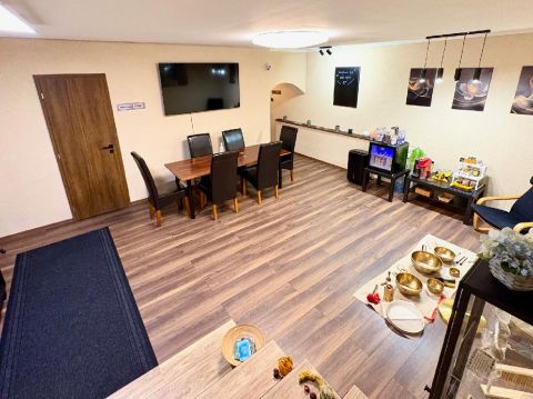 Eladó Üzlethelyiség 1078 Budapest 7. kerület , 1078 Budapest 7, Garay tér