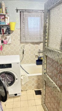 Eladó Ház 2750 Nagykőrös Pöcök düllőben felújításra szoruló 2 szobás tanya